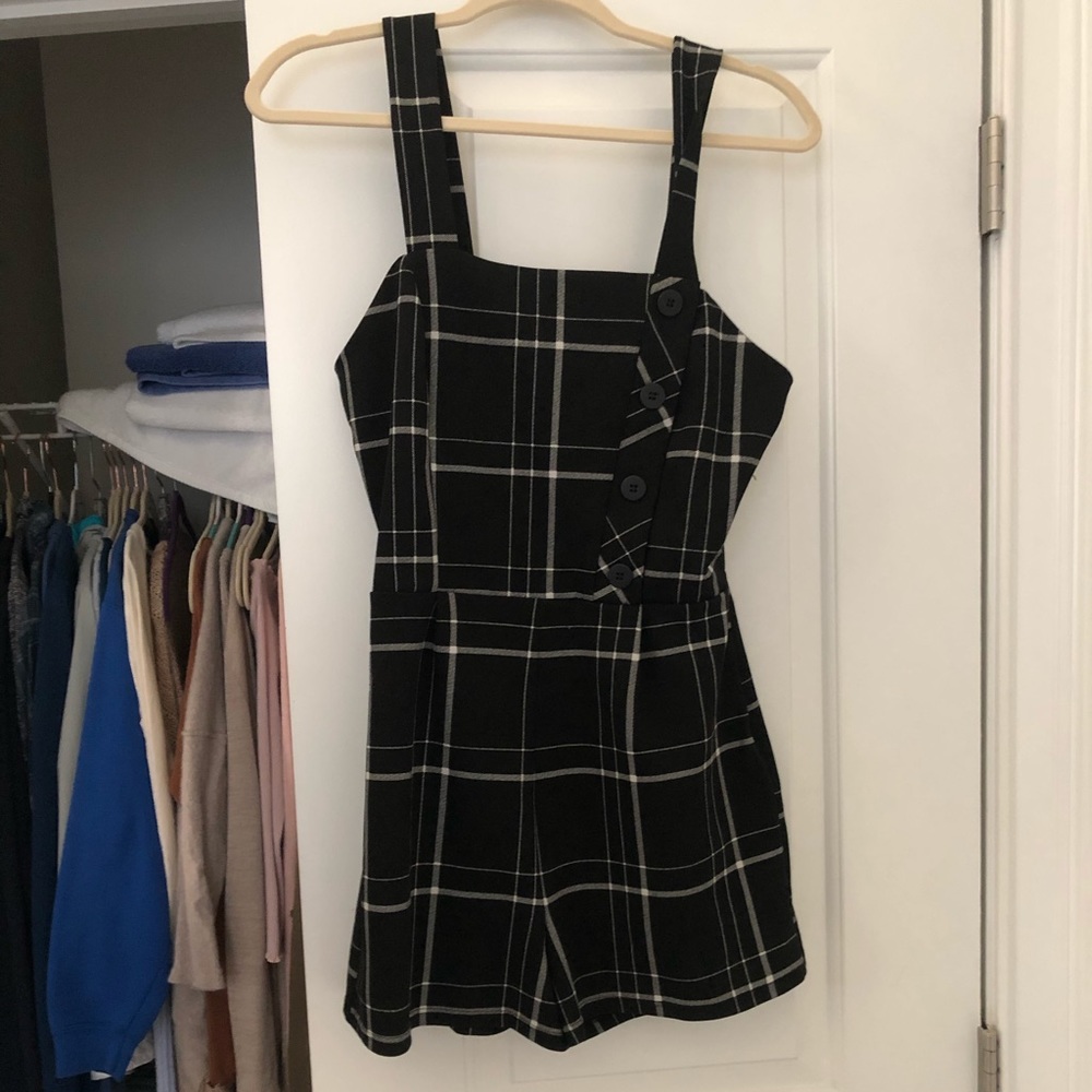 Black and White Plaid Jumper